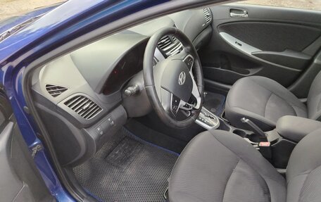 Hyundai Solaris II рестайлинг, 2012 год, 780 000 рублей, 8 фотография