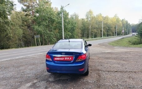 Hyundai Solaris II рестайлинг, 2012 год, 780 000 рублей, 3 фотография