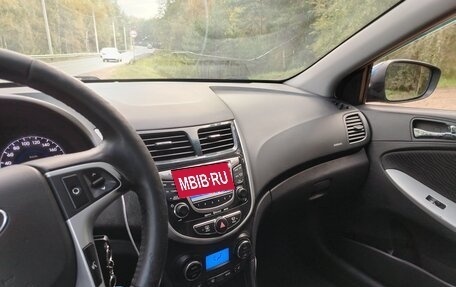 Hyundai Solaris II рестайлинг, 2012 год, 780 000 рублей, 9 фотография