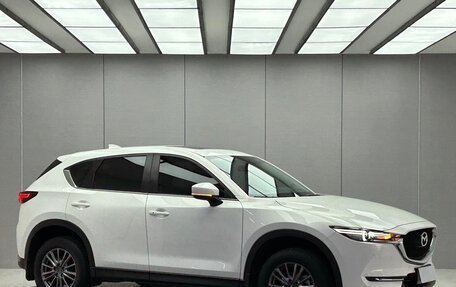 Mazda CX-5 II, 2022 год, 2 100 000 рублей, 1 фотография