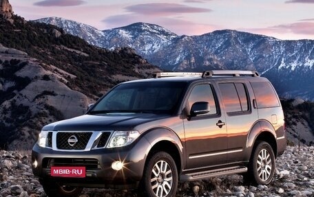 Nissan Pathfinder, 2005 год, 799 999 рублей, 1 фотография