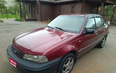 Daewoo Nexia I рестайлинг, 1998 год, 140 000 рублей, 1 фотография