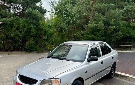 Hyundai Accent II, 2005 год, 320 000 рублей, 1 фотография
