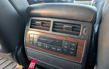 Toyota Land Cruiser 200, 2016 год, 6 300 000 рублей, 19 фотография