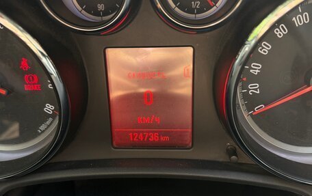 Opel Astra J, 2012 год, 900 000 рублей, 8 фотография