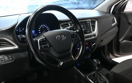 Hyundai Solaris II рестайлинг, 2019 год, 1 195 000 рублей, 6 фотография