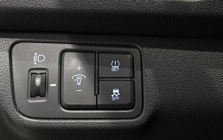 Hyundai Solaris II рестайлинг, 2019 год, 1 195 000 рублей, 10 фотография