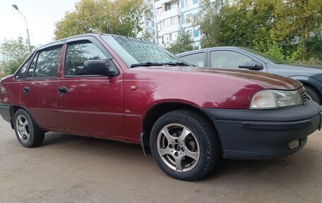 Daewoo Nexia I рестайлинг, 1998 год, 140 000 рублей, 4 фотография