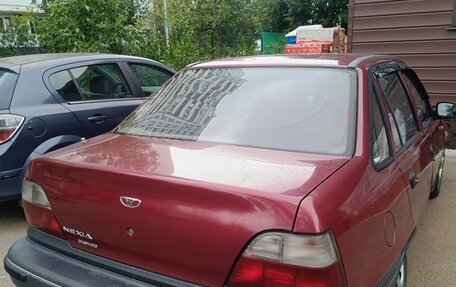 Daewoo Nexia I рестайлинг, 1998 год, 140 000 рублей, 7 фотография