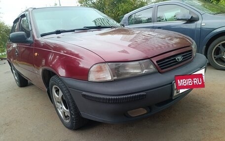 Daewoo Nexia I рестайлинг, 1998 год, 140 000 рублей, 3 фотография