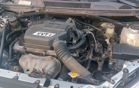 Toyota RAV4, 2004 год, 960 000 рублей, 10 фотография