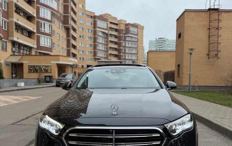 Mercedes-Benz E-Класс, 2024 год, 6 800 000 рублей, 5 фотография