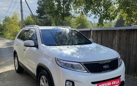 KIA Sorento II рестайлинг, 2014 год, 1 690 000 рублей, 2 фотография