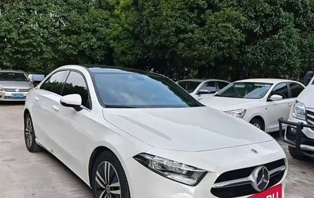 Mercedes-Benz A-Класс, 2022 год, 1 888 777 рублей, 3 фотография