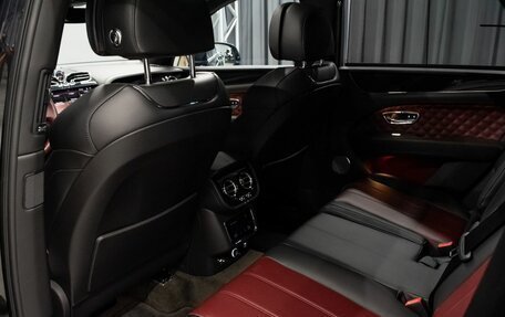 Bentley Bentayga I, 2021 год, 19 610 000 рублей, 40 фотография