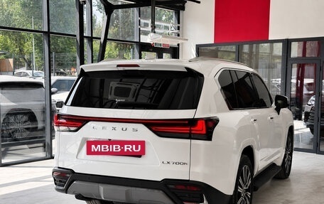 Lexus LX, 2026 год, 21 000 000 рублей, 6 фотография