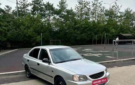 Hyundai Accent II, 2005 год, 320 000 рублей, 3 фотография