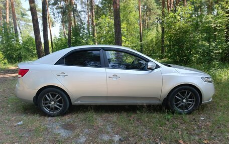 KIA Cerato III, 2009 год, 890 000 рублей, 4 фотография
