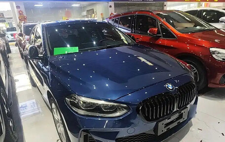BMW 1 серия, 2021 год, 1 580 000 рублей, 7 фотография