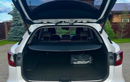 Lexus RX IV рестайлинг, 2018 год, 4 600 000 рублей, 7 фотография