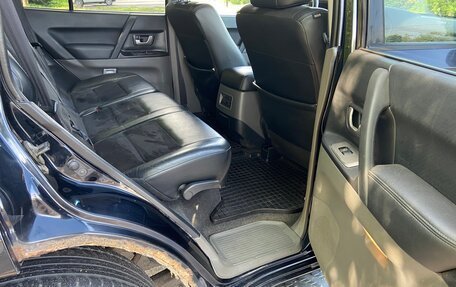 Mitsubishi Pajero III рестайлинг, 2006 год, 900 000 рублей, 7 фотография