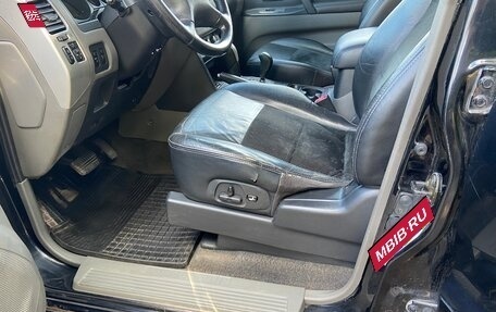 Mitsubishi Pajero III рестайлинг, 2006 год, 900 000 рублей, 5 фотография