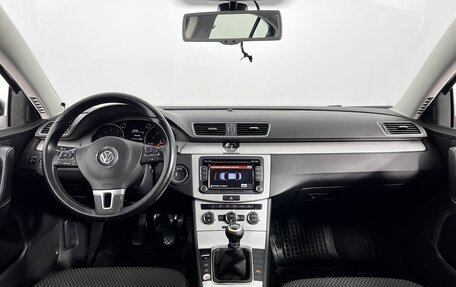 Volkswagen Passat B7, 2012 год, 750 000 рублей, 14 фотография