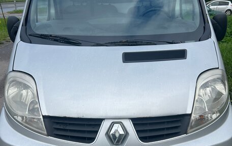 Renault Trafic, 2011 год, 770 000 рублей, 7 фотография