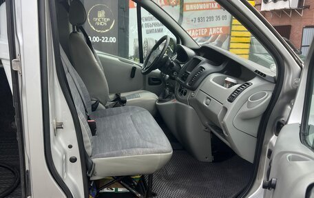 Renault Trafic, 2011 год, 770 000 рублей, 13 фотография