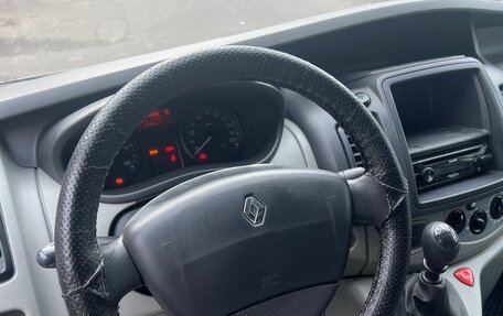 Renault Trafic, 2011 год, 770 000 рублей, 31 фотография