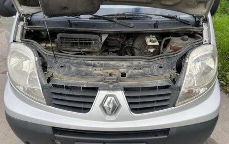 Renault Trafic, 2011 год, 770 000 рублей, 29 фотография