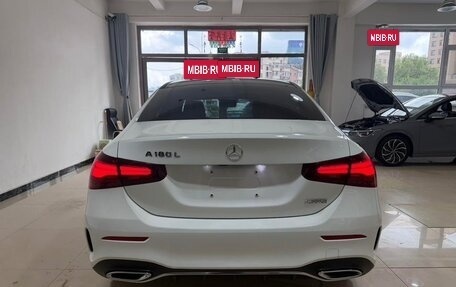 Mercedes-Benz A-Класс, 2023 год, 1 510 000 рублей, 5 фотография