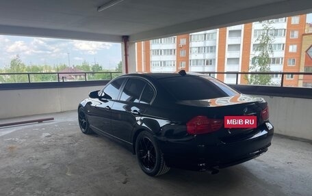 BMW 3 серия, 2011 год, 800 000 рублей, 5 фотография