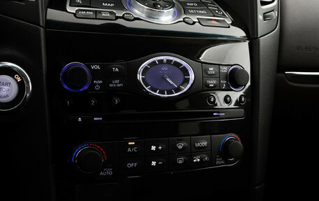 Infiniti QX70, 2015 год, 1 775 000 рублей, 15 фотография