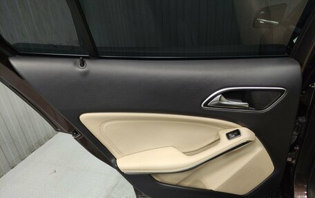 Mercedes-Benz GLA, 2015 год, 1 799 000 рублей, 14 фотография