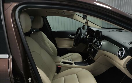 Mercedes-Benz GLA, 2015 год, 1 799 000 рублей, 9 фотография