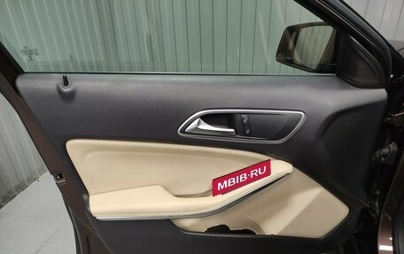 Mercedes-Benz GLA, 2015 год, 1 799 000 рублей, 13 фотография