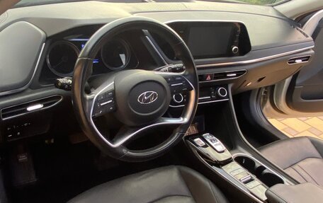 Hyundai Sonata VIII, 2022 год, 3 000 000 рублей, 7 фотография