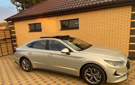 Hyundai Sonata VIII, 2022 год, 3 000 000 рублей, 13 фотография