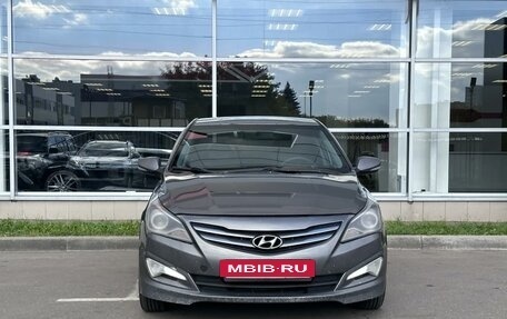 Hyundai Solaris II рестайлинг, 2016 год, 860 000 рублей, 2 фотография