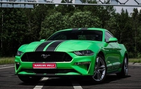 Ford Mustang VI рестайлинг, 2020 год, 2 900 000 рублей, 1 фотография