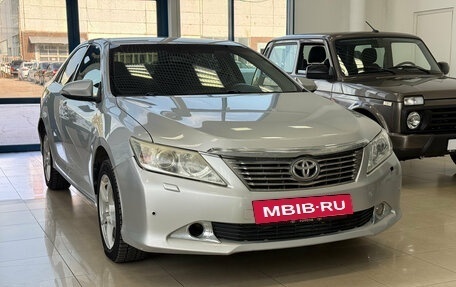 Toyota Camry, 2013 год, 980 000 рублей, 3 фотография