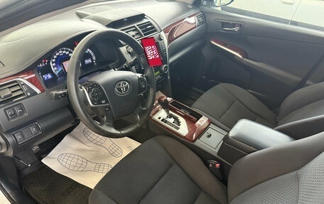 Toyota Camry, 2013 год, 980 000 рублей, 7 фотография