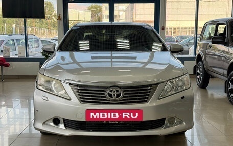 Toyota Camry, 2013 год, 980 000 рублей, 2 фотография