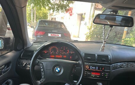 BMW 3 серия, 2004 год, 699 999 рублей, 11 фотография
