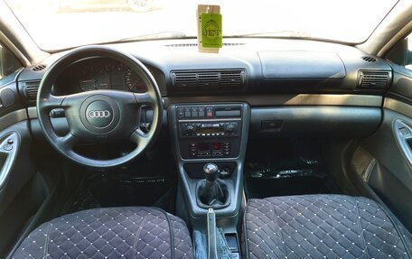 Audi A4, 1998 год, 385 000 рублей, 7 фотография