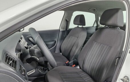 Volkswagen Polo VI (EU Market), 2015 год, 709 000 рублей, 5 фотография