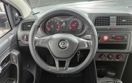 Volkswagen Polo VI (EU Market), 2015 год, 709 000 рублей, 13 фотография
