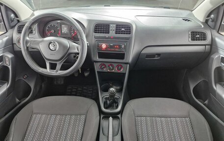Volkswagen Polo VI (EU Market), 2015 год, 709 000 рублей, 9 фотография
