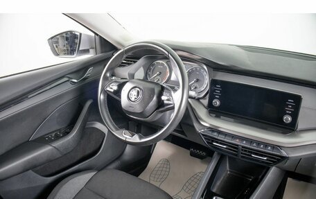 Skoda Octavia IV, 2021 год, 2 449 000 рублей, 12 фотография